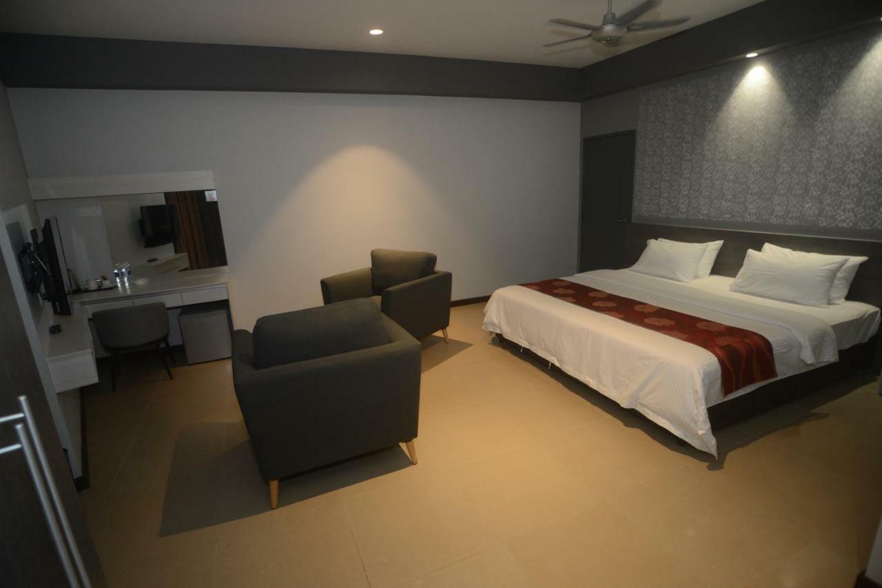 Star-Well Hotel Kuala Lipis Exterior foto